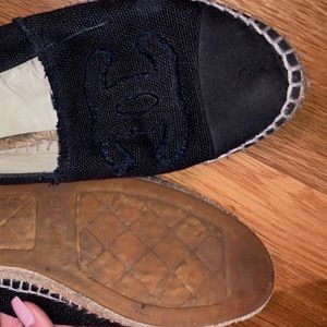 CHANEL Shoes - Chanel Espadrilles 🥿 CHANEL Shoes - Chanel Espadrilles 🥿